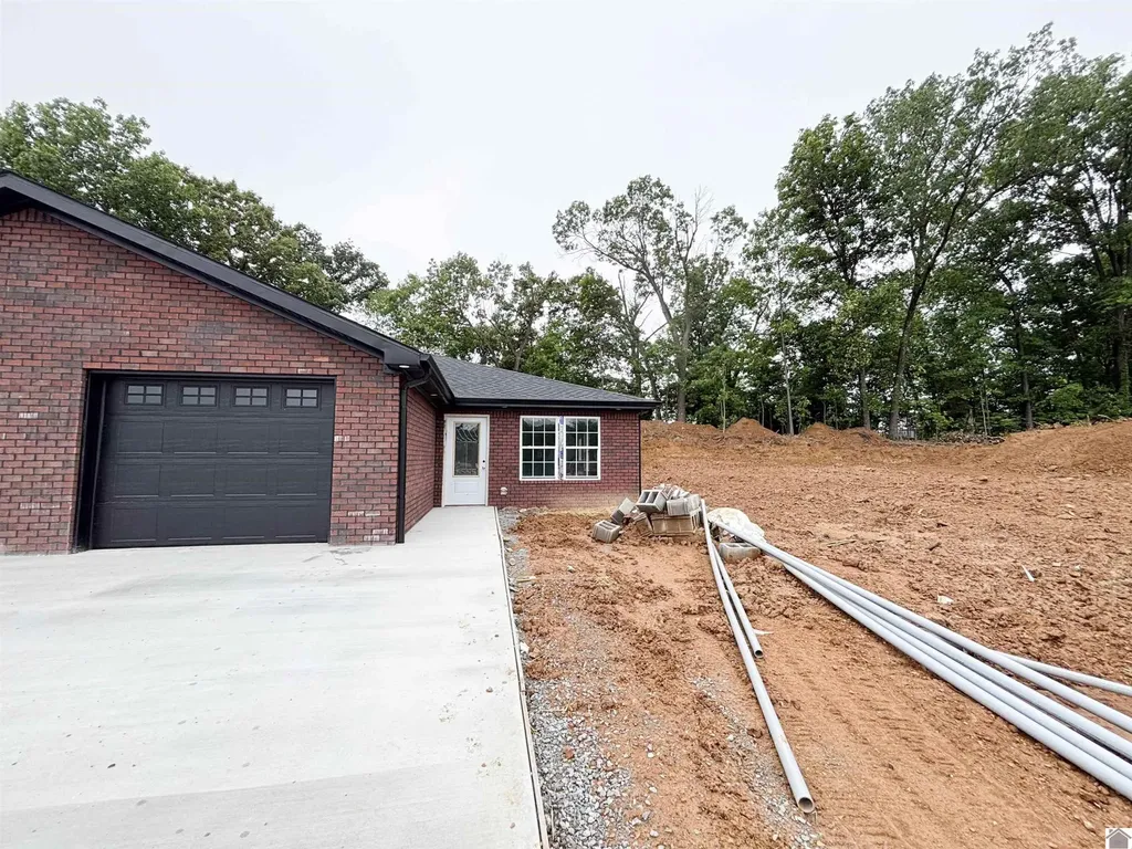 167 Blanton Court Paducah KY 42003