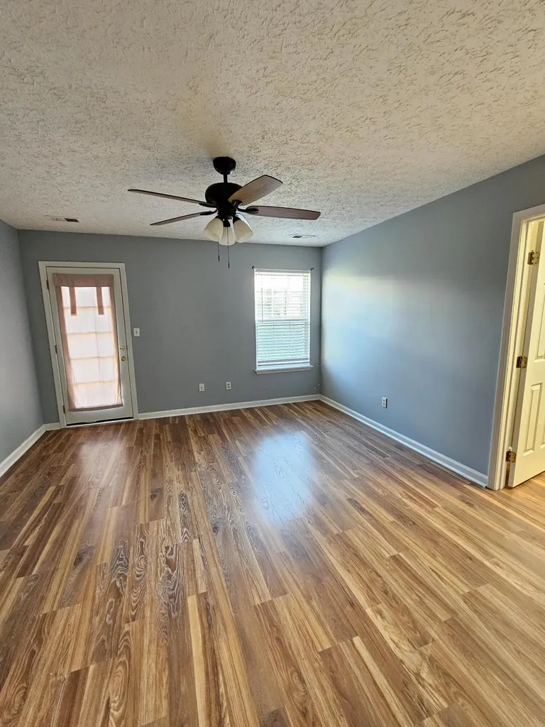 106 Deerfield Lane Georgetown KY 40324