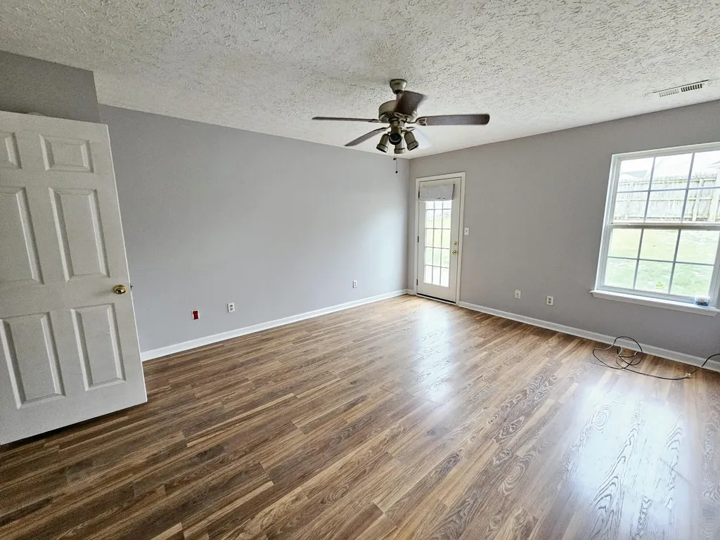 106 Deerfield Lane Georgetown KY 40324