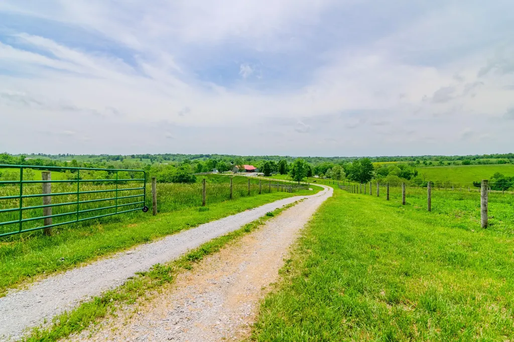 3900 Upper Sharpsburg Road Carlisle KY 40311