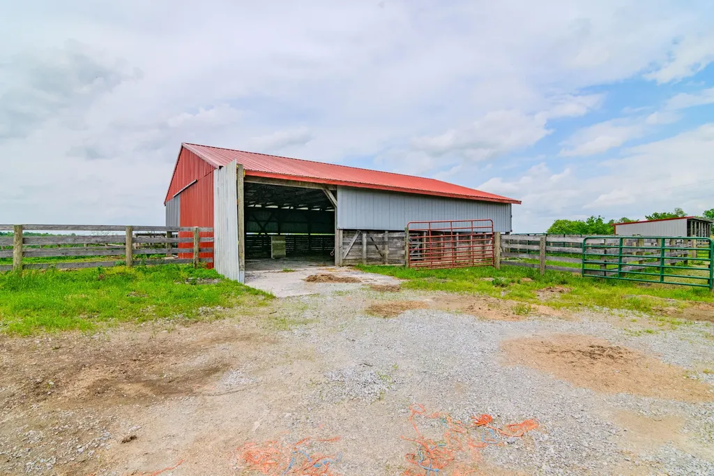 3900 Upper Sharpsburg Road Carlisle KY 40311