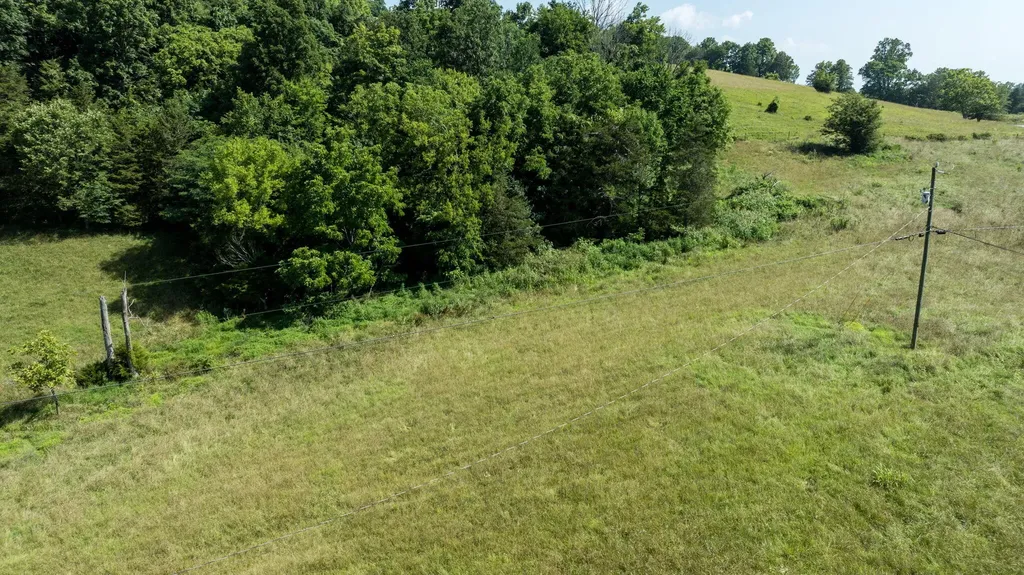306 Godbey Road Bethelridge KY 42516