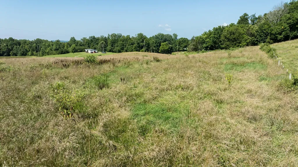 306 Godbey Road Bethelridge KY 42516