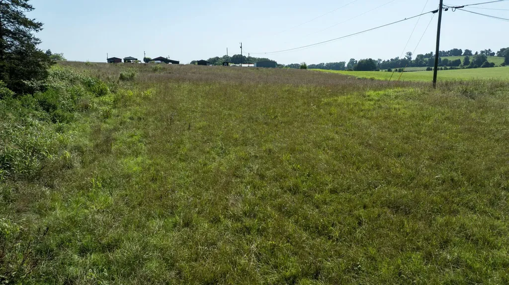 306 Godbey Road Bethelridge KY 42516