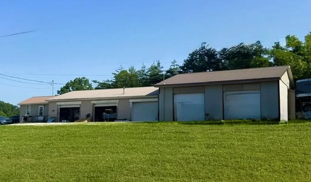 86 Montana Lane Frenchburg KY 40322