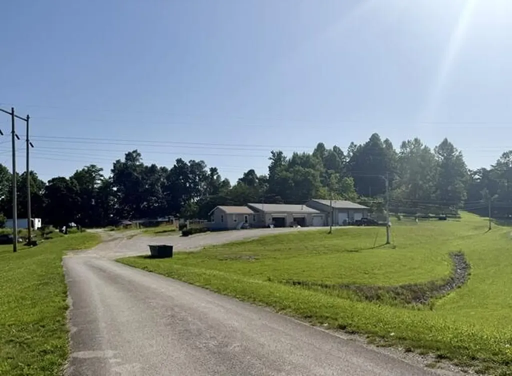 86 Montana Lane Frenchburg KY 40322