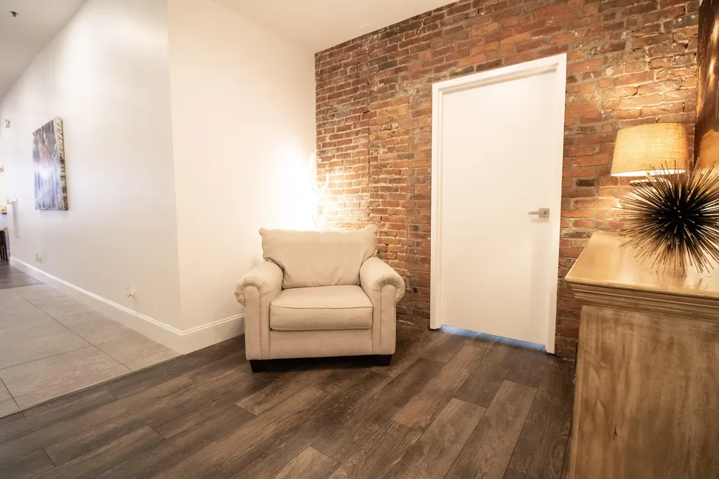 211 Broadway Street Paducah KY 42001