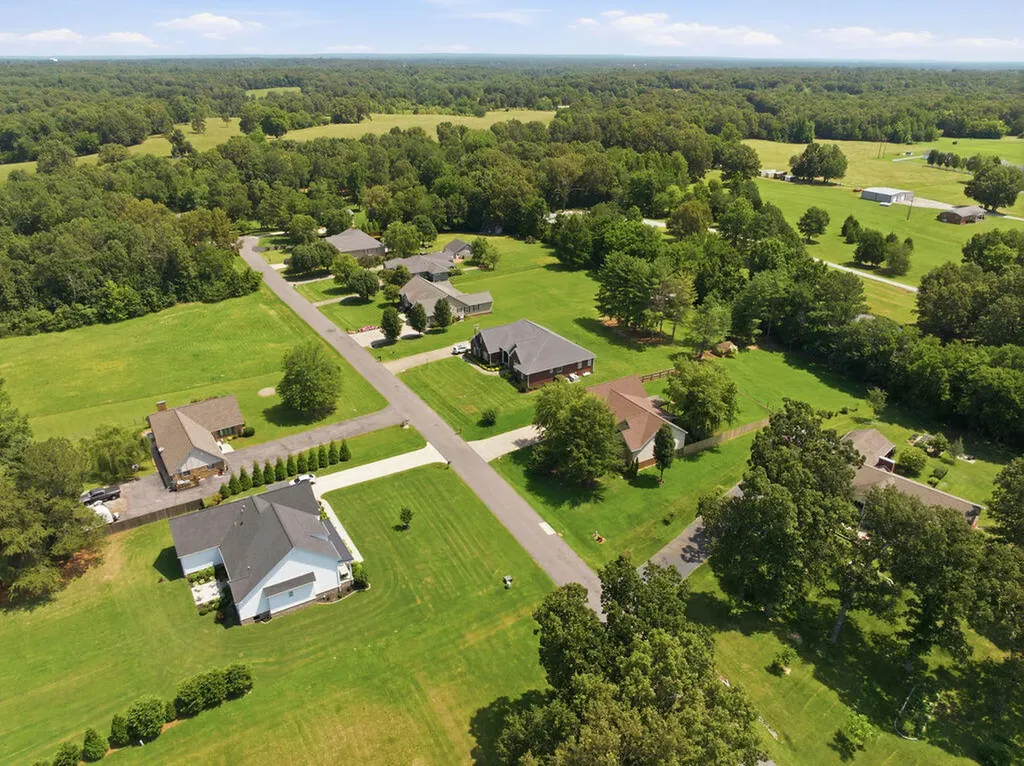 6560 Candlelight Drive Paducah KY 42003
