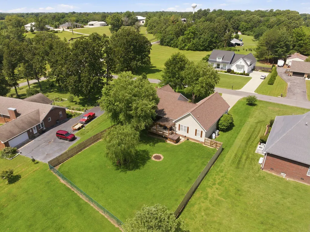6560 Candlelight Drive Paducah KY 42003