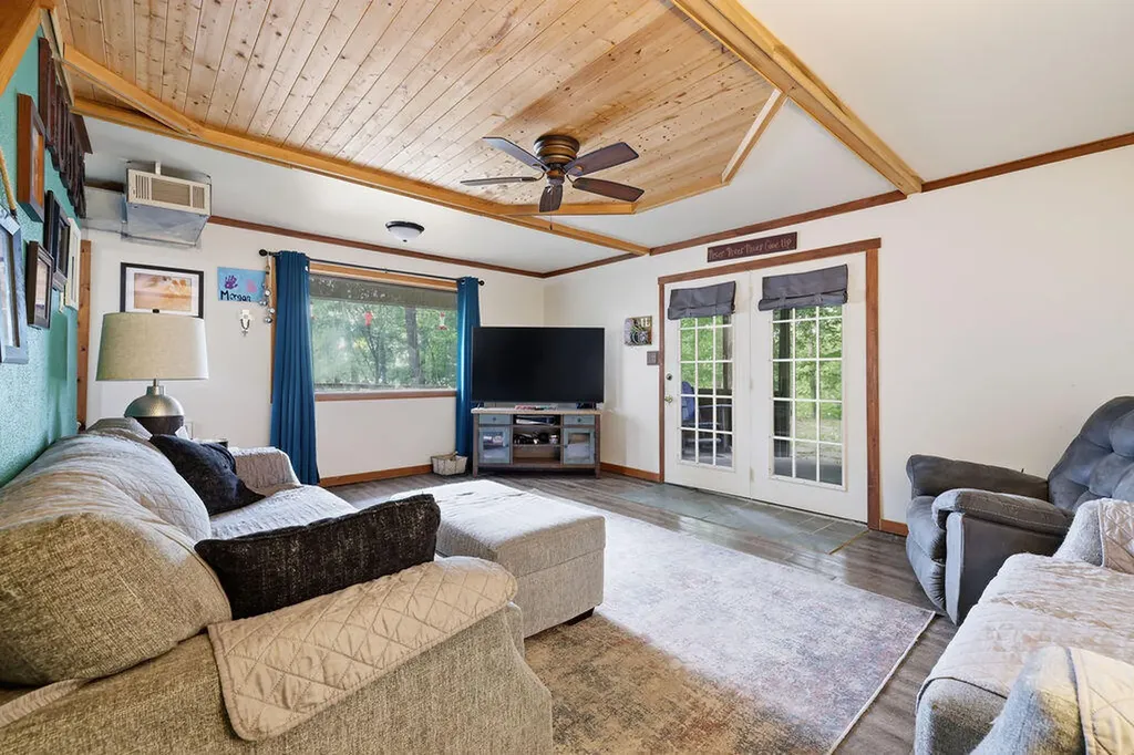 450 Navigator Drive Murray KY 42071