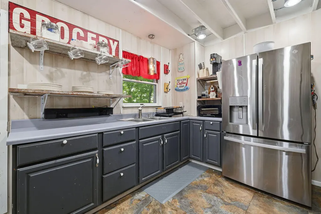450 Navigator Drive Murray KY 42071