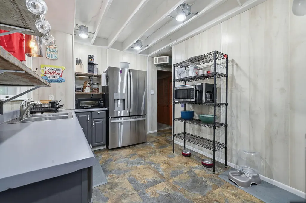 450 Navigator Drive Murray KY 42071