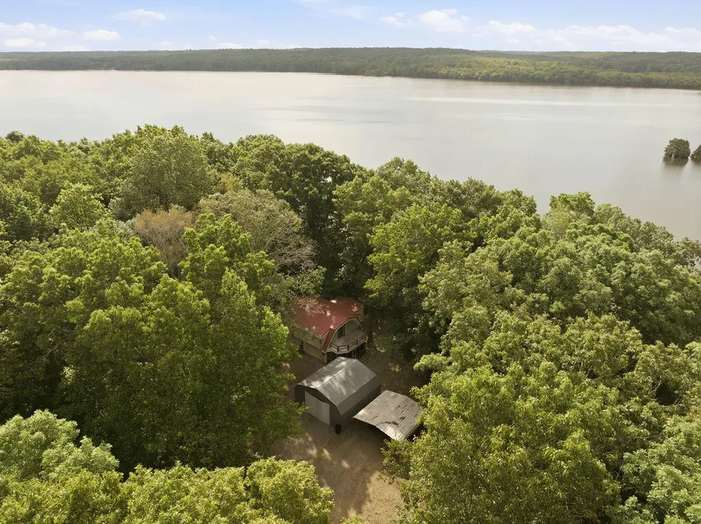 450 Navigator Drive Murray KY 42071