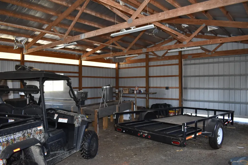 8255 Old Lovelaceville Road Paducah KY 42001