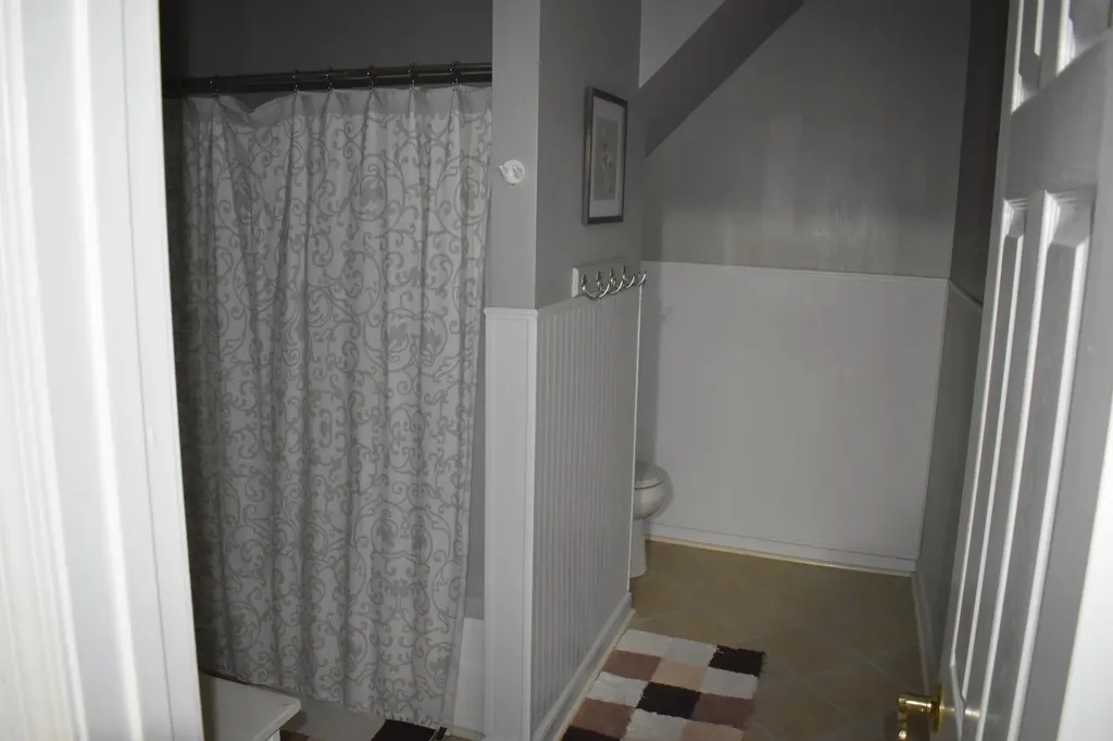 8255 Old Lovelaceville Road Paducah KY 42001