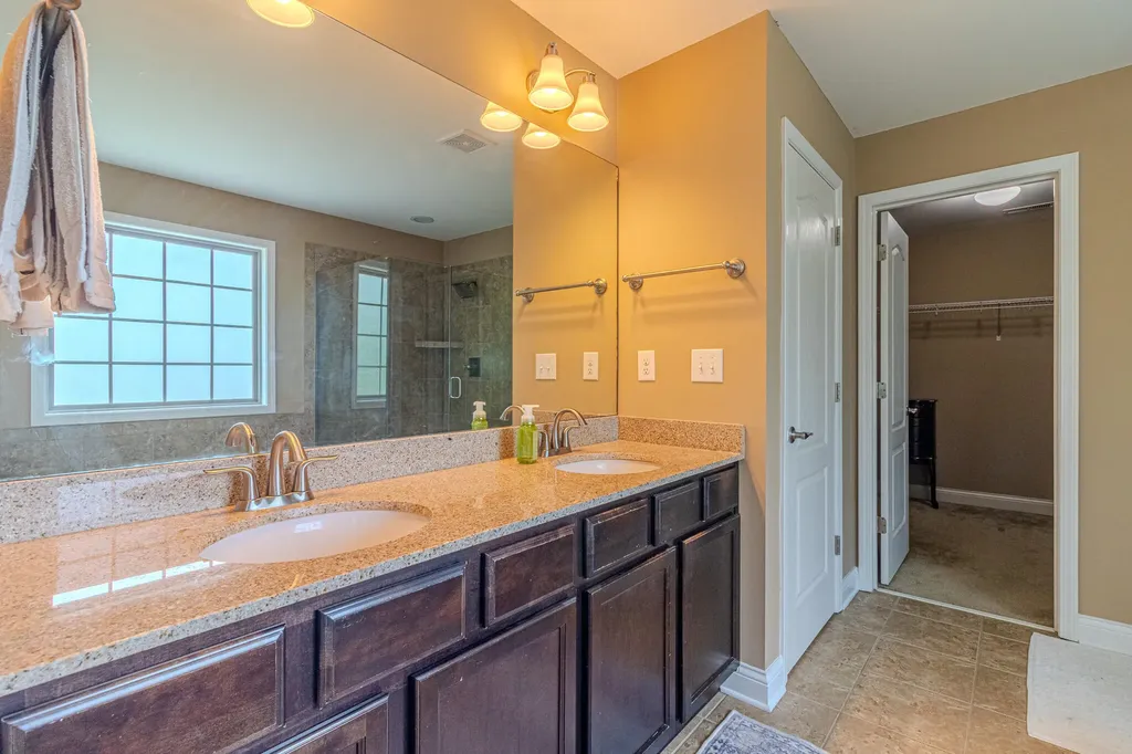 437 Larkhill Cove Lexington KY 40509