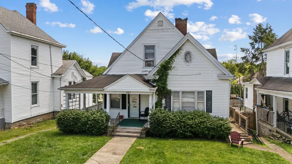 221 S Highland Street Winchester KY 40391