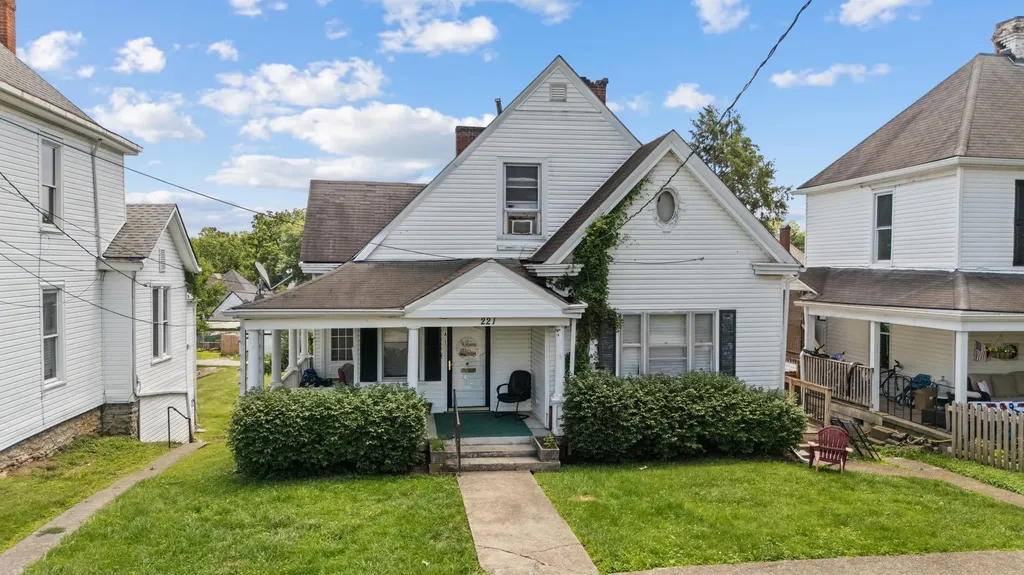 221 S Highland Street Winchester KY 40391