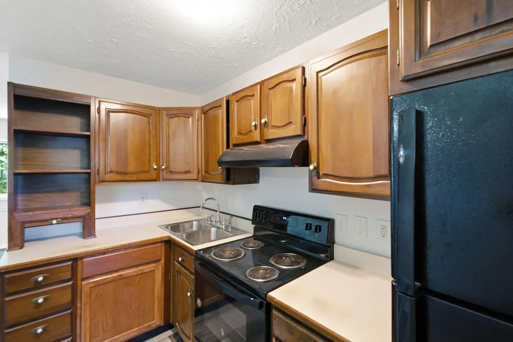 1970 Knight Lane Lexington KY 40511