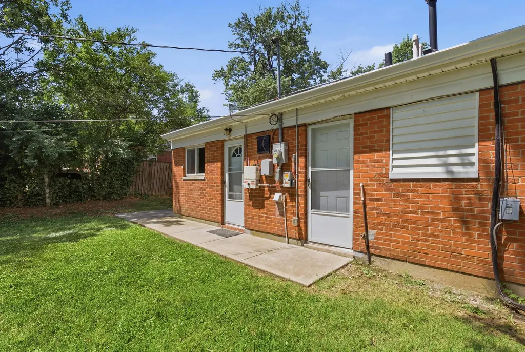 1970 Knight Lane Lexington KY 40511