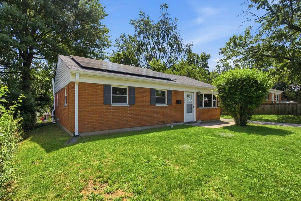 1970 Knight Lane Lexington KY 40511
