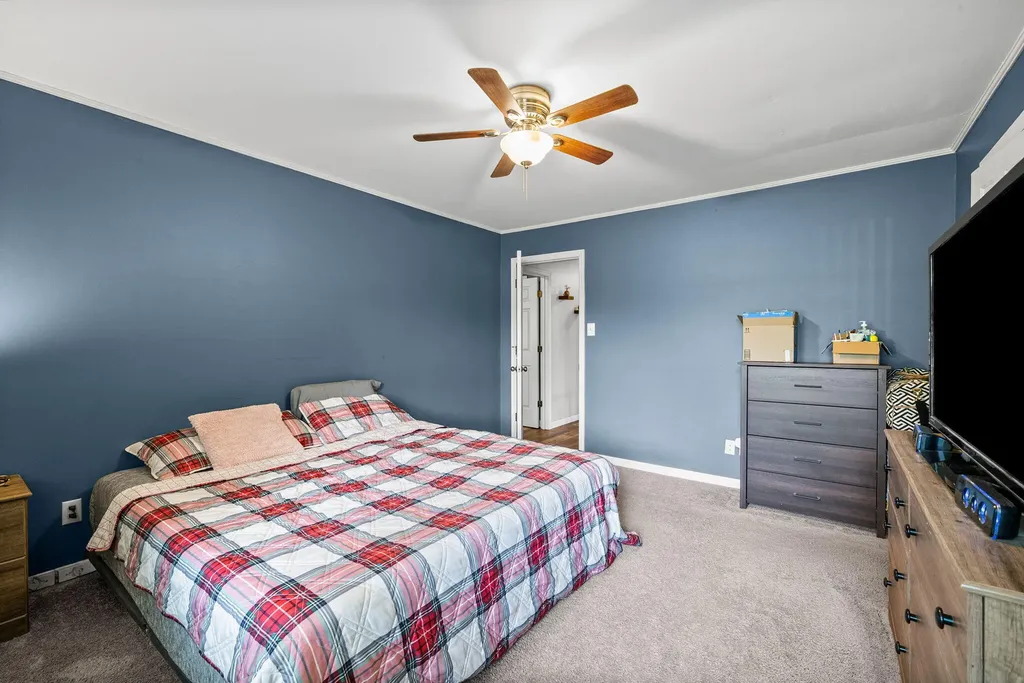 133 Windsor Drive Hopkinsville KY 42240