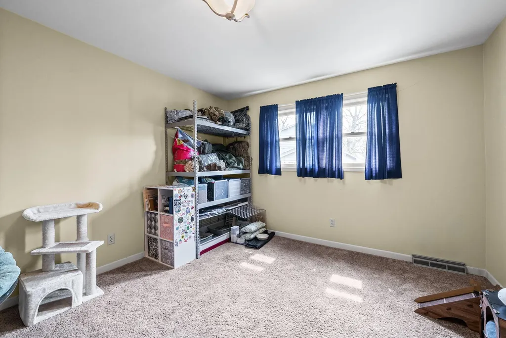 133 Windsor Drive Hopkinsville KY 42240