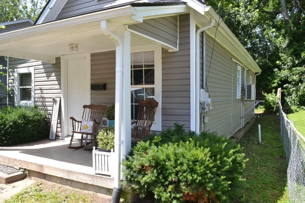 186 Eddie Street Lexington KY 40508