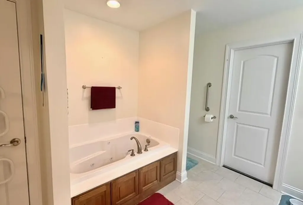107 Riggs Boulevard Bardstown KY 40004