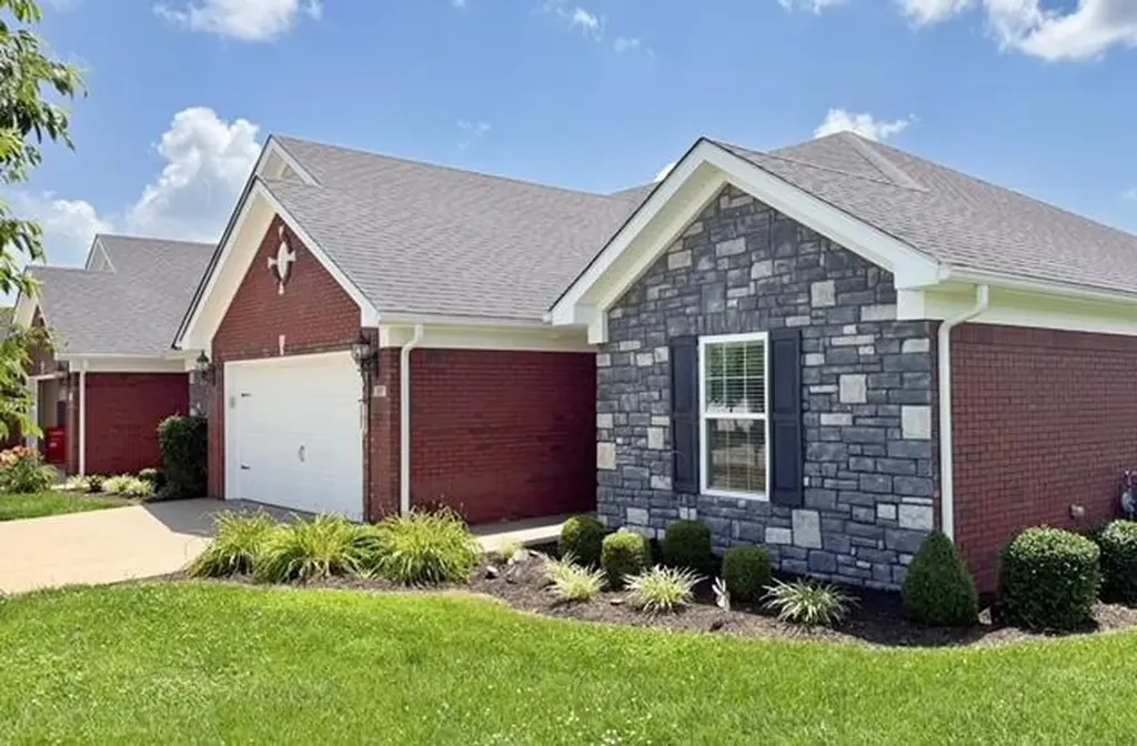 107 Riggs Boulevard Bardstown KY 40004