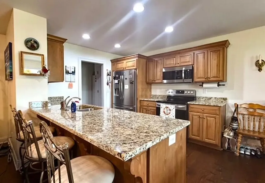 107 Riggs Boulevard Bardstown KY 40004