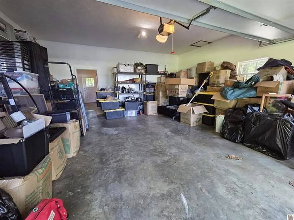 142 Hancock Lane Benton KY 42025
