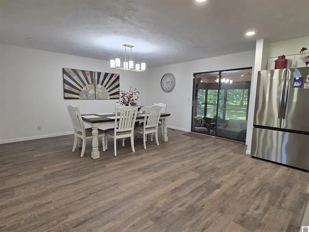 142 Hancock Lane Benton KY 42025