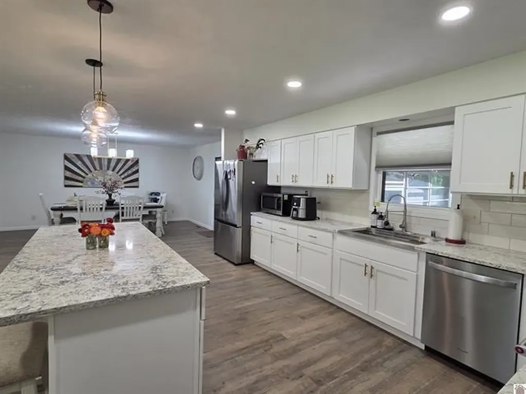 142 Hancock Lane Benton KY 42025