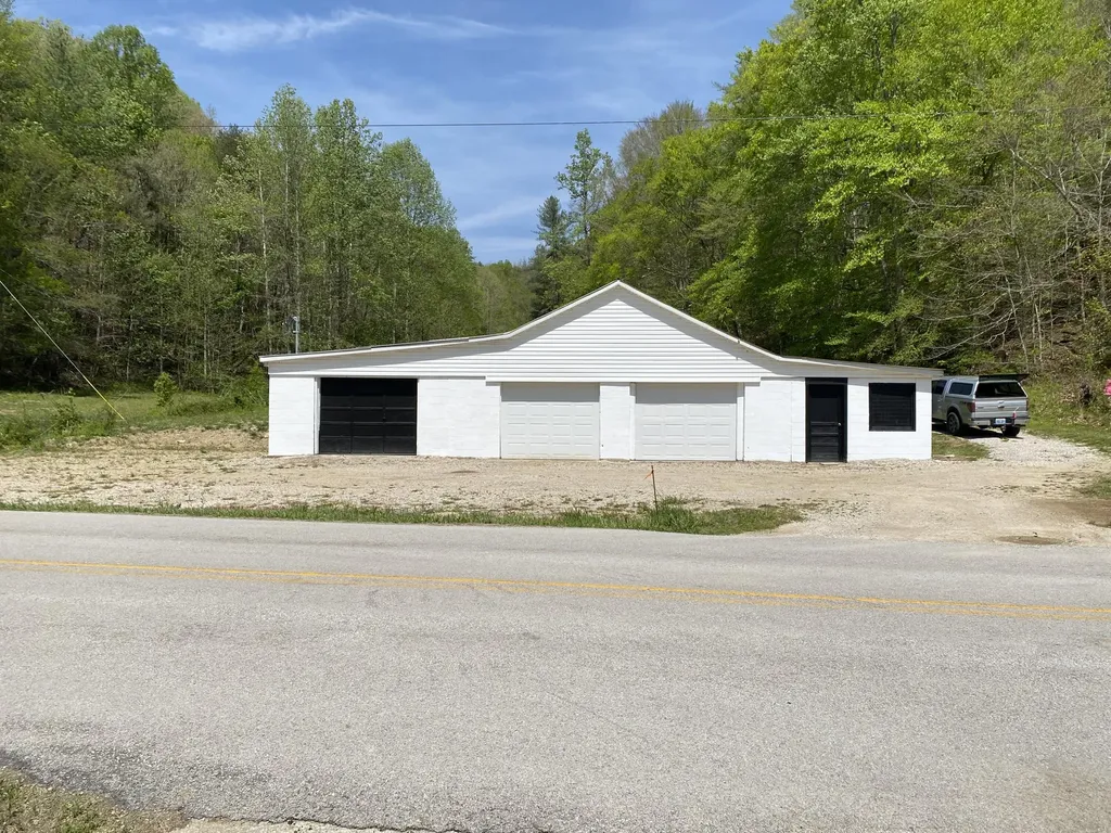 7466 Hawkins Branch Road Frenchburg KY 40322