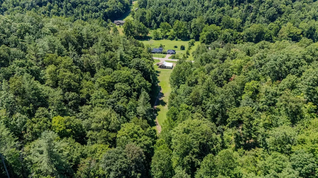 7466 Hawkins Branch Road Frenchburg KY 40322