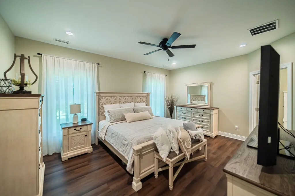 1725 N Friendship Road Paducah KY 42001