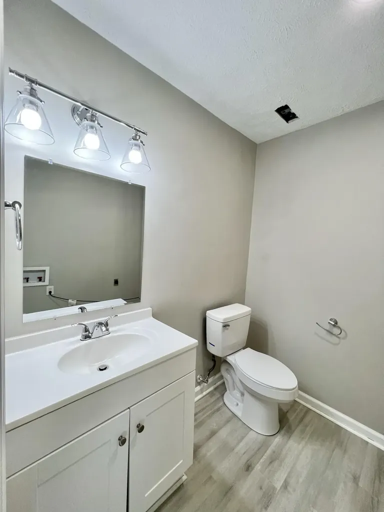 1362 Dix Drive Lexington KY 40517
