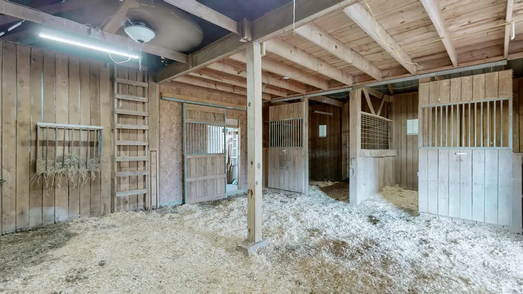1239 Caldwell Road Murray KY 42071