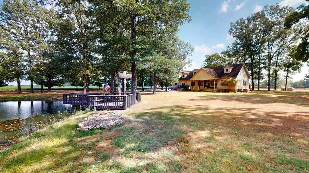 1239 Caldwell Road Murray KY 42071