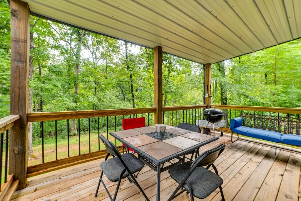 120 120 Wooded Acres Lane Murray KY 42071