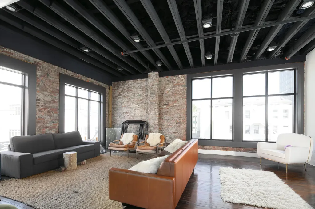250 E Short Street Lexington KY 40507