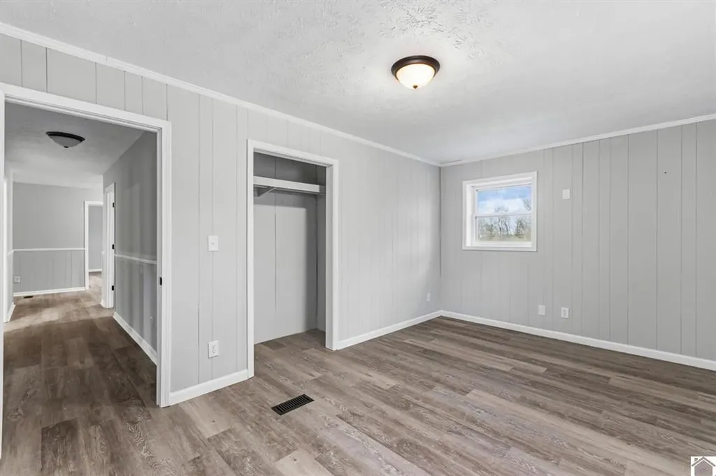 2510 Lovelaceville Florence Boaz KY 42027