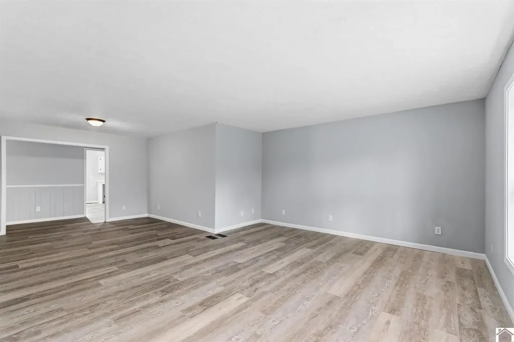 2510 Lovelaceville Florence Boaz KY 42027