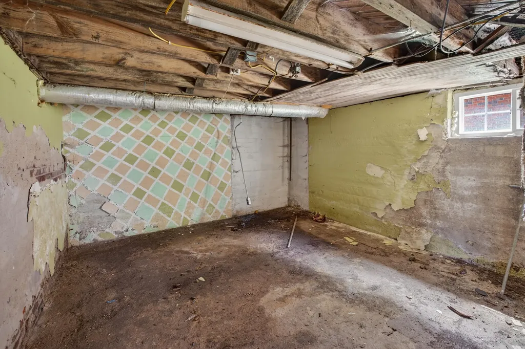 200 W 12th Street Benton KY 42025