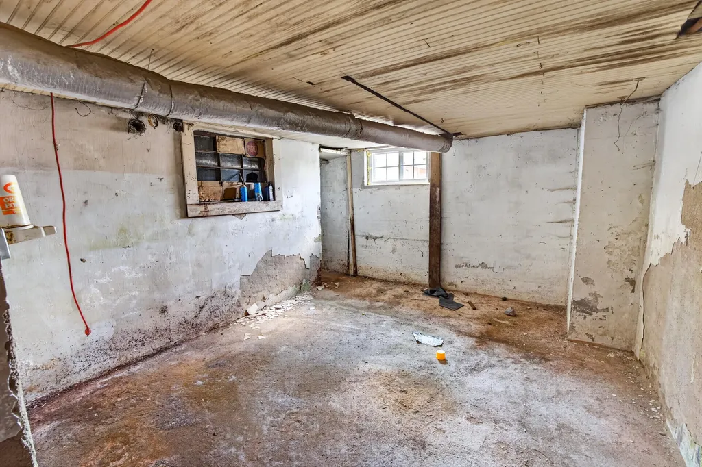 200 W 12th Street Benton KY 42025