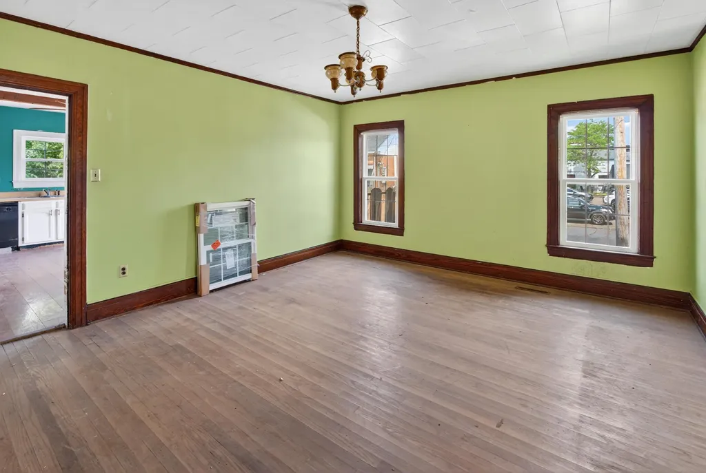 200 W 12th Street Benton KY 42025