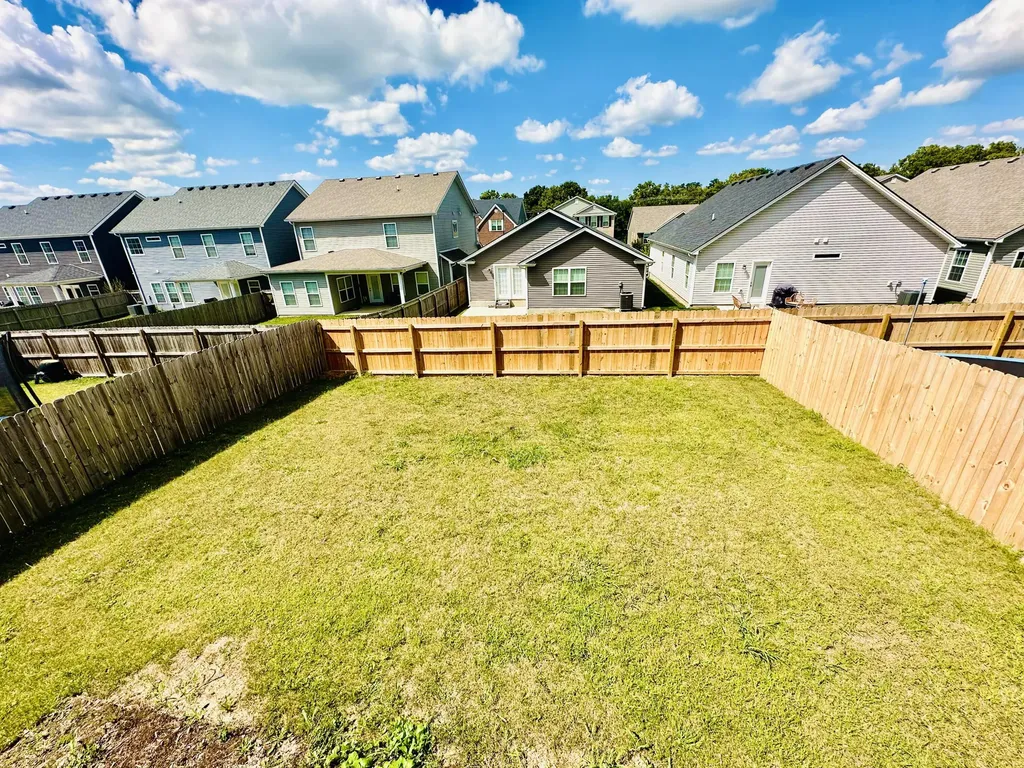613 Estrella Drive Lexington KY 40511