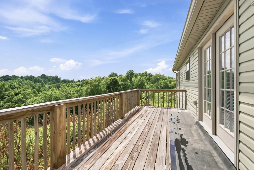14240 Highway 2004 Mckee KY 40447