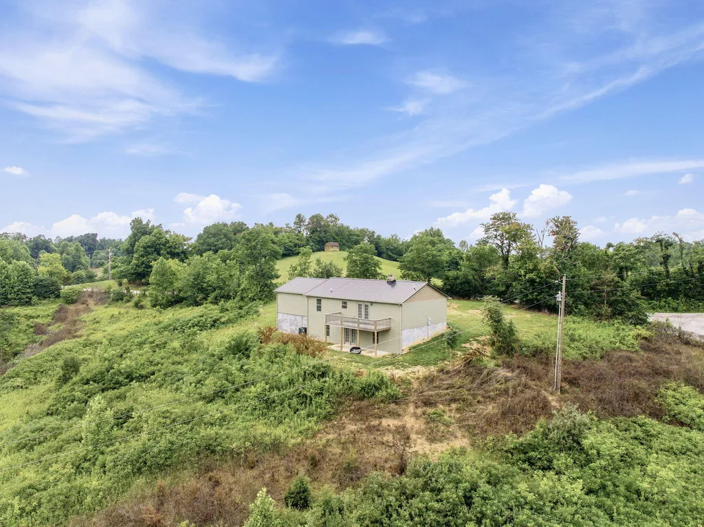 14240 Highway 2004 Mckee KY 40447